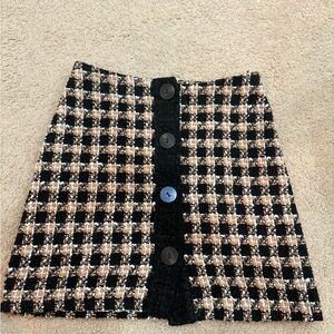 Chic Black and Tan Plaid Skirt